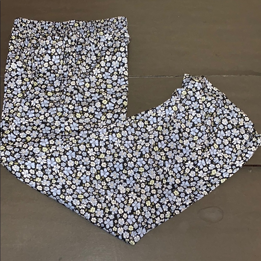 Divided H&M Size 2 Floral Print Wide Leg Pants